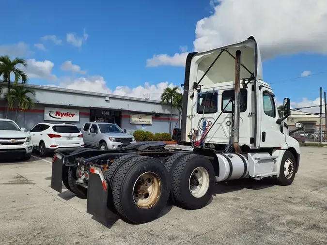 2020 FREIGHTLINER/MERCEDES NEW CASCADIA PX12664
