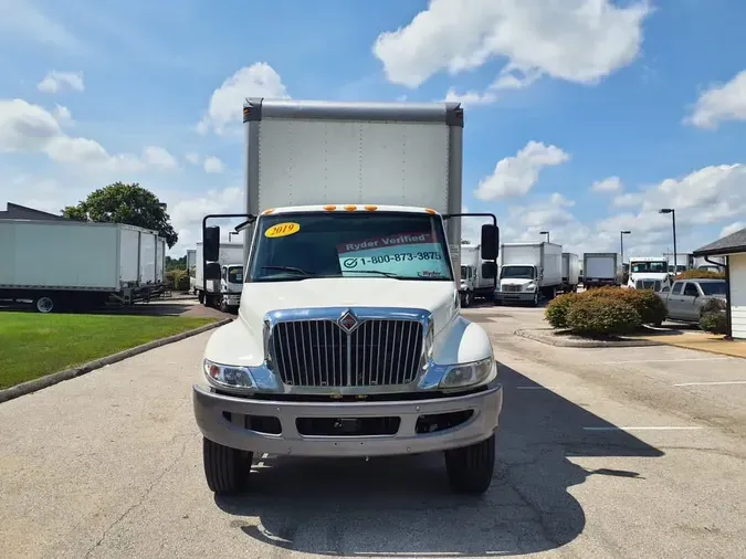 2019 NAVISTAR INTERNATIONAL 4300