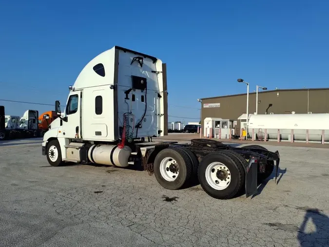 2017 FREIGHTLINER CASCADIA 125