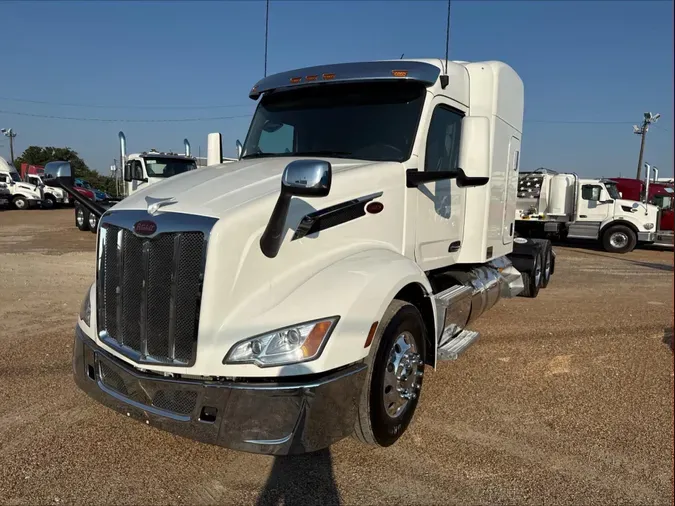 2023 Peterbilt 579