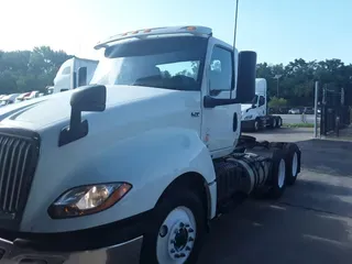 2019 NAVISTAR INTERNATIONAL LT625 DAYCAB T/A