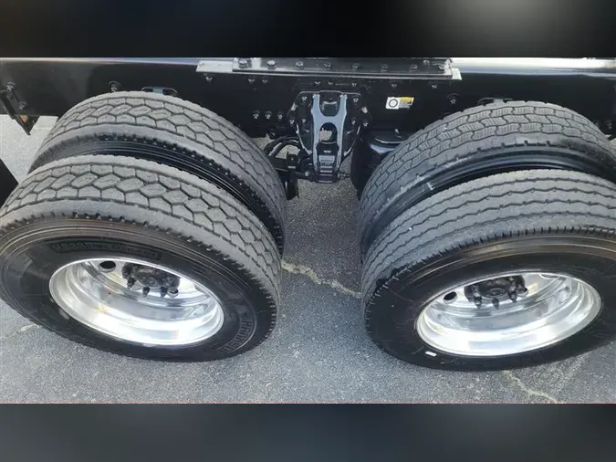 2022 KENWORTH T680