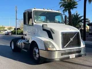 2016 VOLVO VNL42TRACTOR