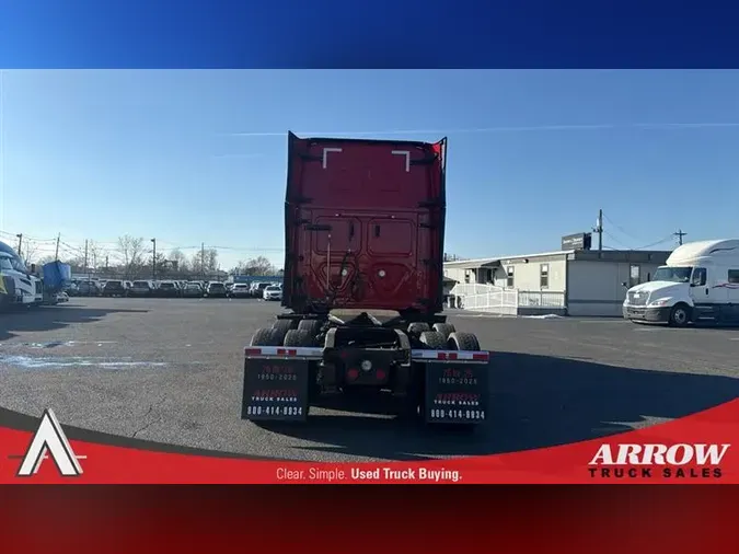 2022 FREIGHTLINER CA126