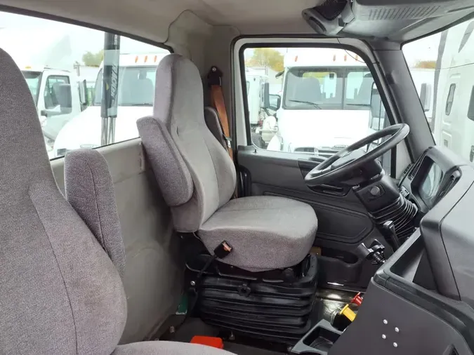 2018 NAVISTAR INTERNATIONAL LT625 DAYCAB T/A