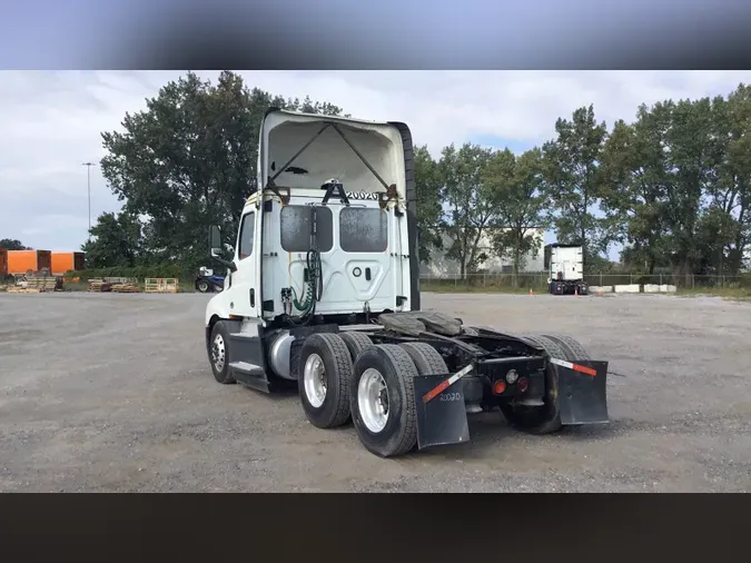 2020 Freightliner Cascadia 126226bb96fea518aed2ec871c48db434ab
