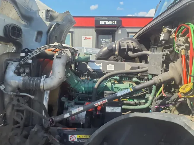 2020 VOLVO VNL64T-300226feeecd8beff4e6f9cc1c1e1cf935d