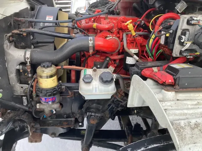 2019 FREIGHTLINER/MERCEDES M2 106