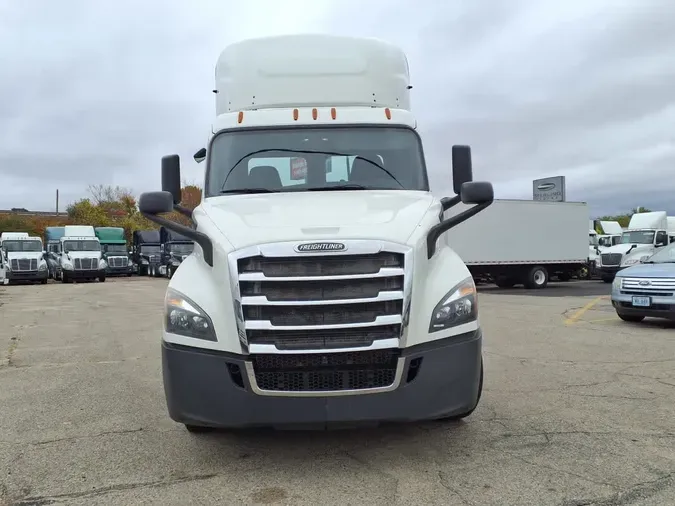 2019 FREIGHTLINER/MERCEDES NEW CASCADIA 116