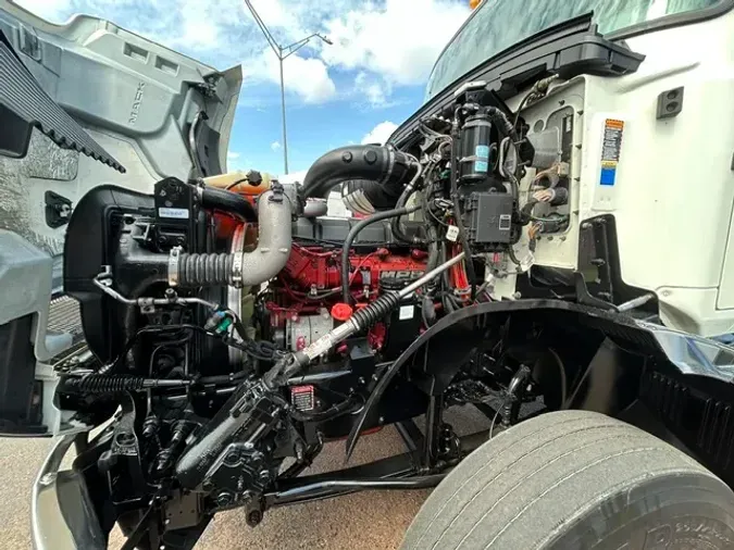 2021 MACK AN64T