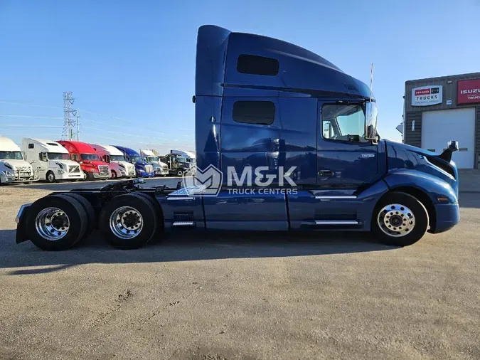 2021 VOLVO VNL64T760