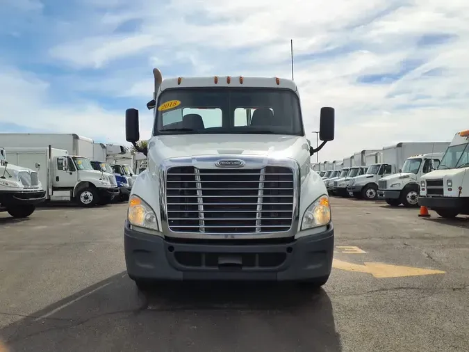 2018 FREIGHTLINER/MERCEDES CASCADIA 113