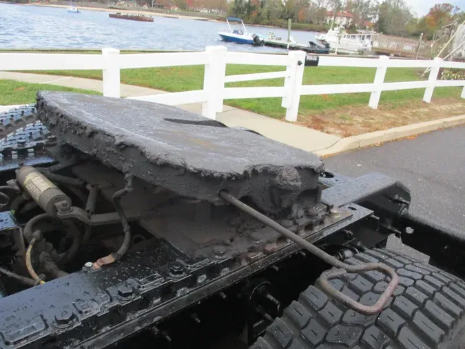 2018 INTERNATIONAL LT 625