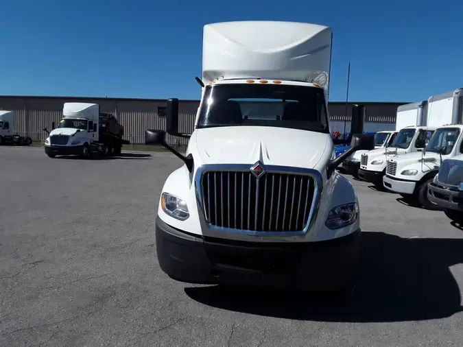 2020 NAVISTAR INTERNATIONAL LT625 DAYCAB T/A