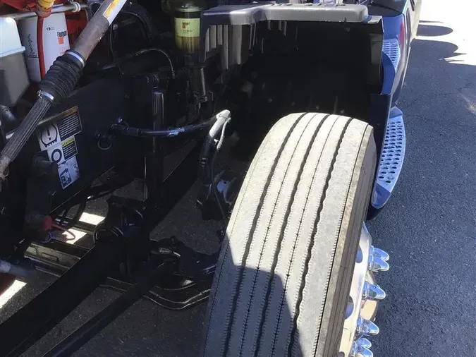 2022 KENWORTH T68022775ca168f0a5f32e64ae1e0a3ef598
