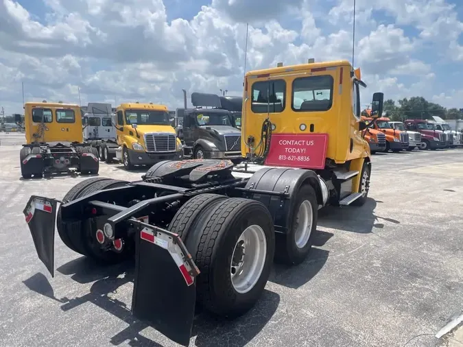 2018 FREIGHTLINER CASCADIA 113