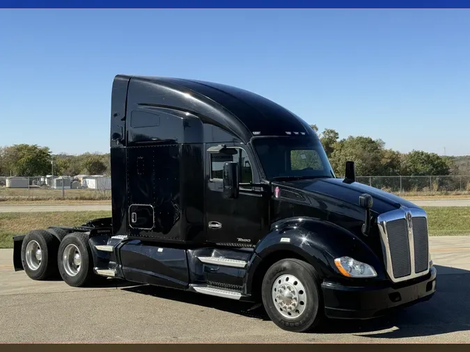 2015 KENWORTH T680