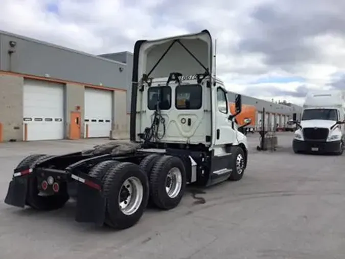 2019 Freightliner Cascadia