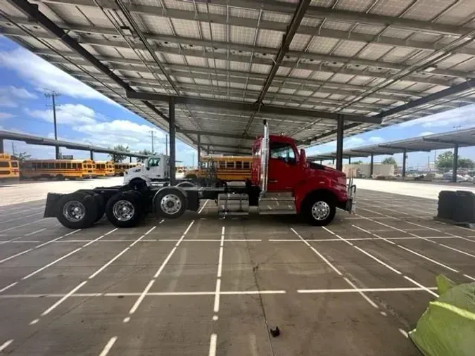 2018 Kenworth T880