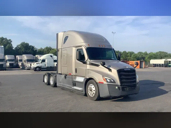 2022 Freightliner Cascadia 126227f1b0ee6c9537df729edb6536b93b1