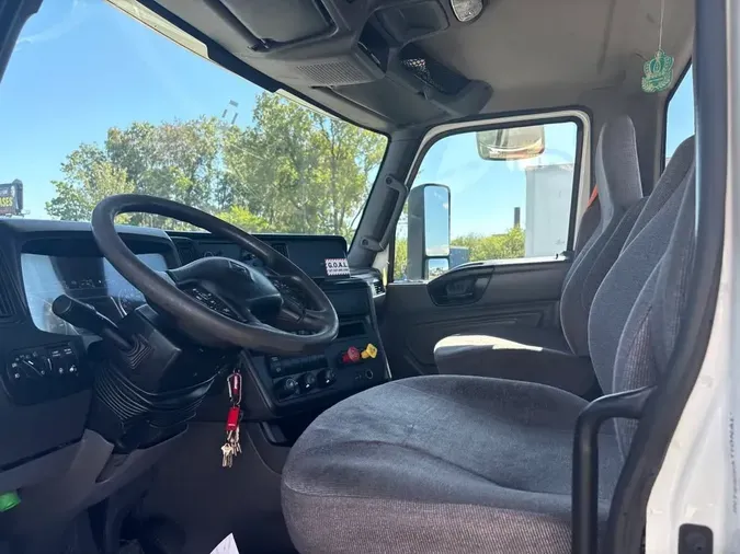2019 NAVISTAR INTERNATIONAL LT625 DAYCAB T/A2282e7e582c5eefa11a8536b5abf8aeb