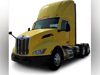 2023 Peterbilt 579