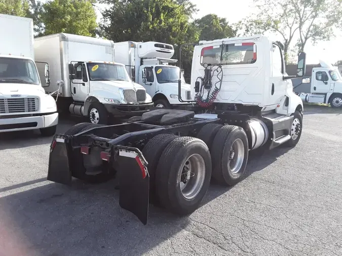 2020 NAVISTAR INTERNATIONAL LT625 DAYCAB T/A