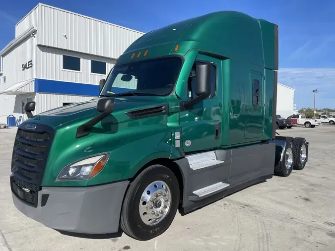 2020 Freightliner Cascadia 126228a9f3807d45578e2a68a0c59559971