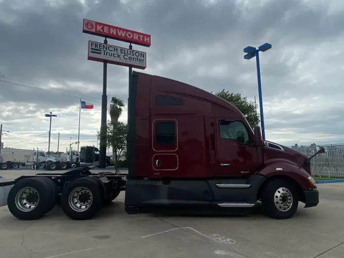 2021 Kenworth T680