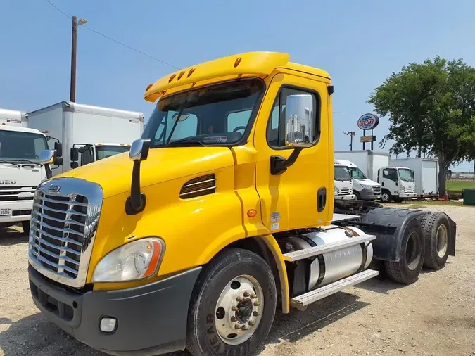 2018 FREIGHTLINER CASCADIA 113228e9a65c7368ec06a30bcf731e63ac5