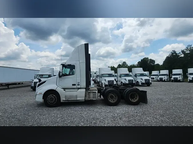 2019 Volvo VNL300228febab5b61d1f6244229e40035dacf