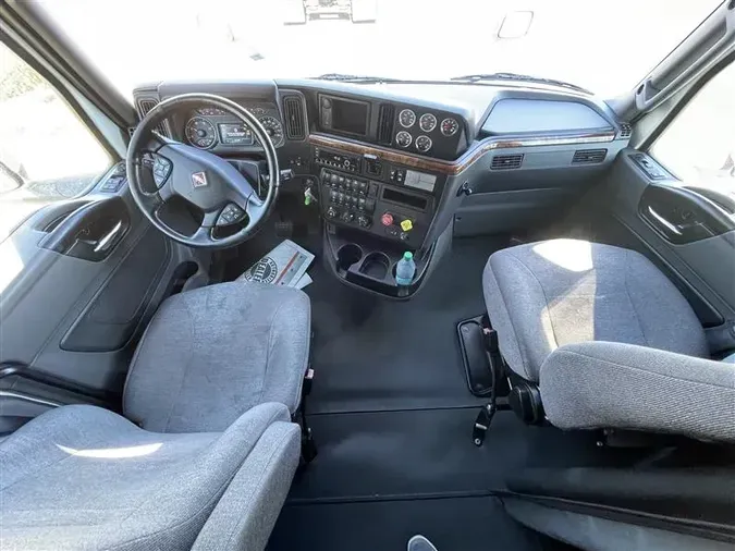 2022 INTERNATIONAL LT625