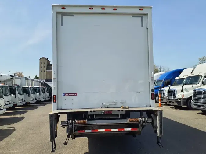 2019 FREIGHTLINER/MERCEDES M2 106