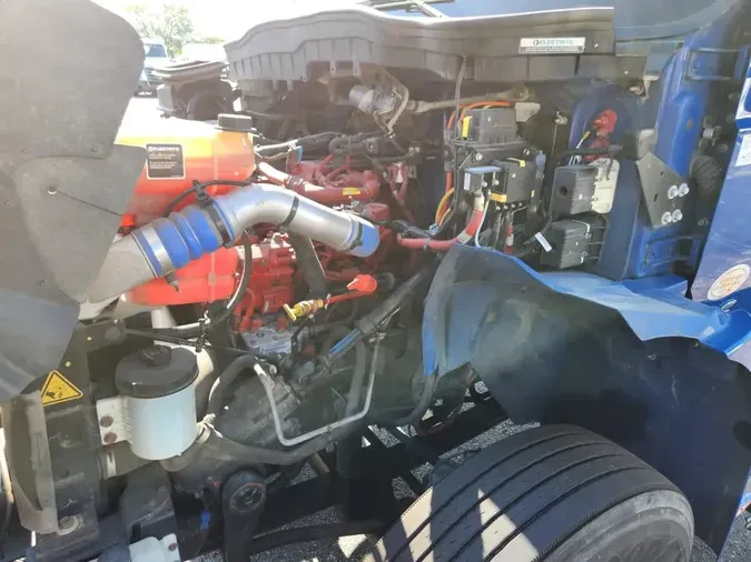 2021 NAVISTAR INTERNATIONAL MV607 (4X2)