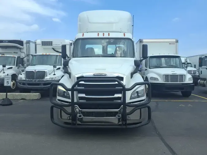 2021 FREIGHTLINER/MERCEDES NEW CASCADIA PX1266422932100eb6858ae282e0f99669d5536