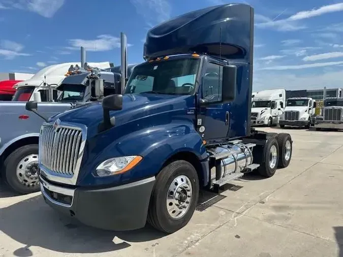 2020 International LT625