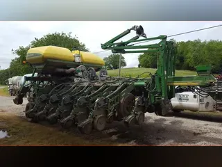 2013 JOHN DEERE 1790