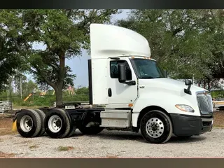 2020 INT LT625 6x4