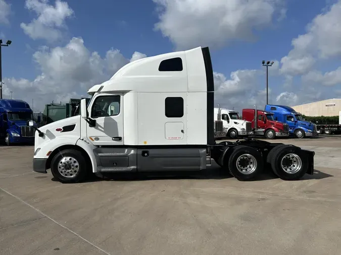 2021 Peterbilt 579