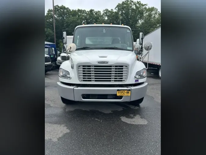 2020 FREIGHTLINER/MERCEDES M2 106