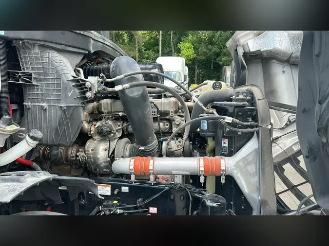 2022 Freightliner Cascadia