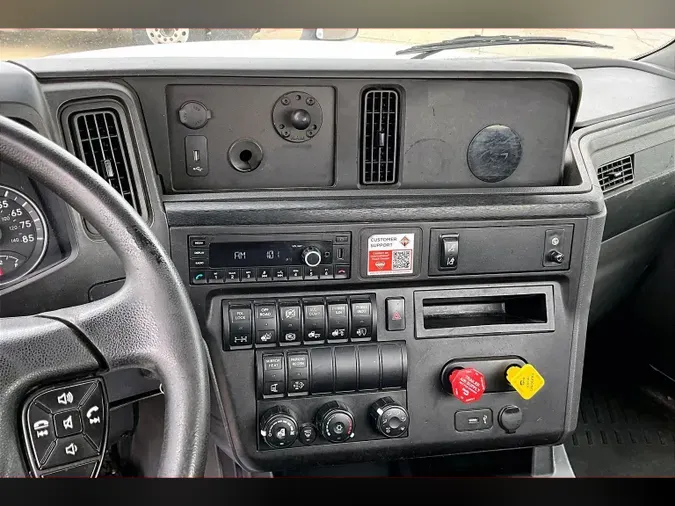 2021 INT LT625 6x4229ac905992bb2c217eb582109ee4548