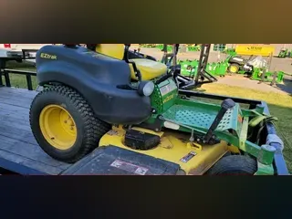 2015 John Deere Z665