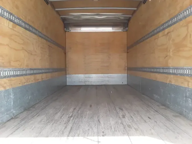2019 ISUZU NPR HD