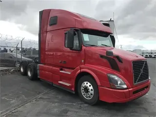 2018 VOLVO VNL64T670
