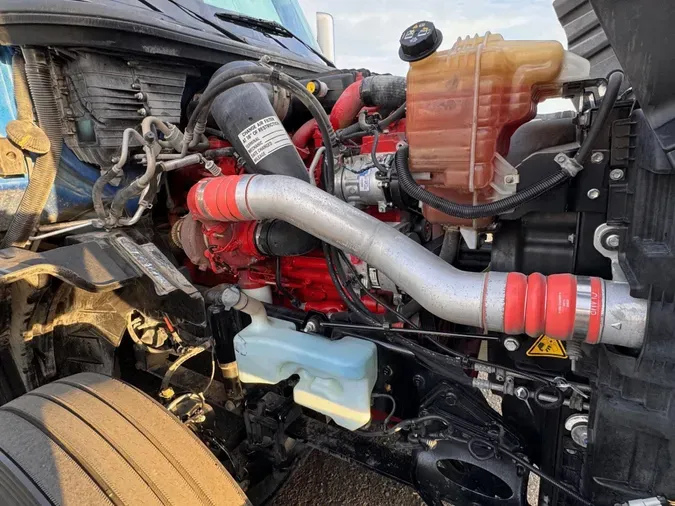 2022 International LT625229f1fd3c86b1baeaa6280a10580bb75