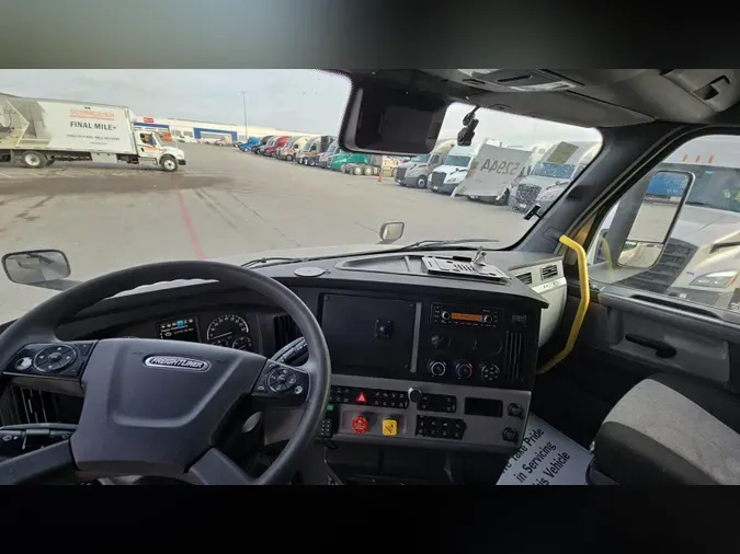 2022 Freightliner Cascadia 126229feec7105585332ea8d78b7ef6da30