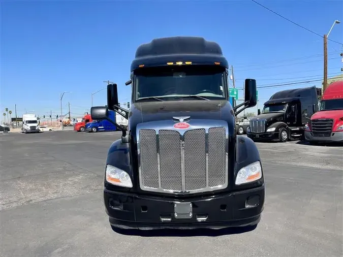 2021 PETERBILT 579