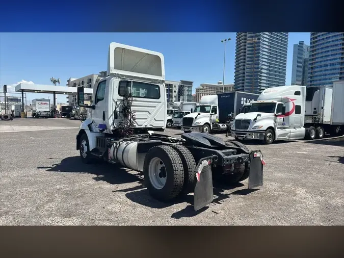 2020 NAVISTAR INTERNATIONAL RH613 DAYCAB S/A