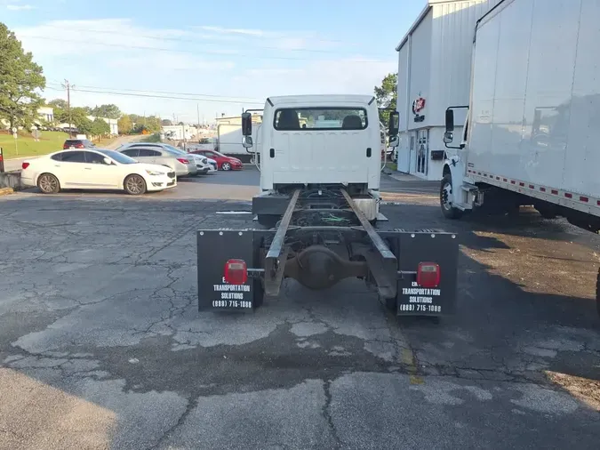 2020 FREIGHTLINER M2 106